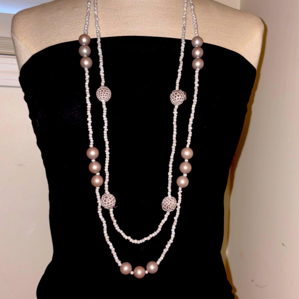 Vintage Lucite bead with crochet covering gray and silver toe necklace